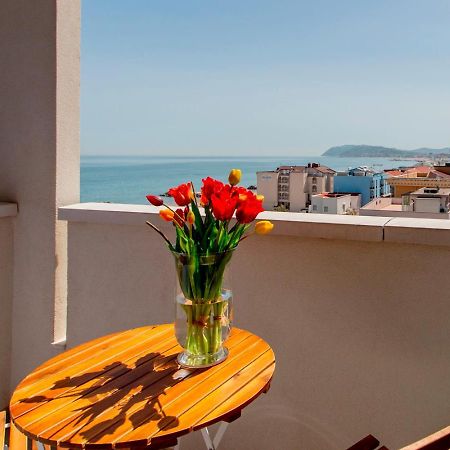 Hotel Alexandra - Beach Front - Healthy Xxl Breakfast & Brunch Until 12 30 - Parking Included Misano Adriatico Zewnętrze zdjęcie